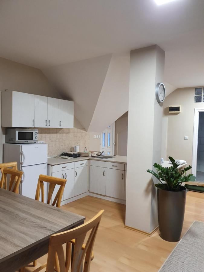 Bella Apartman Szeged Eksteriør billede